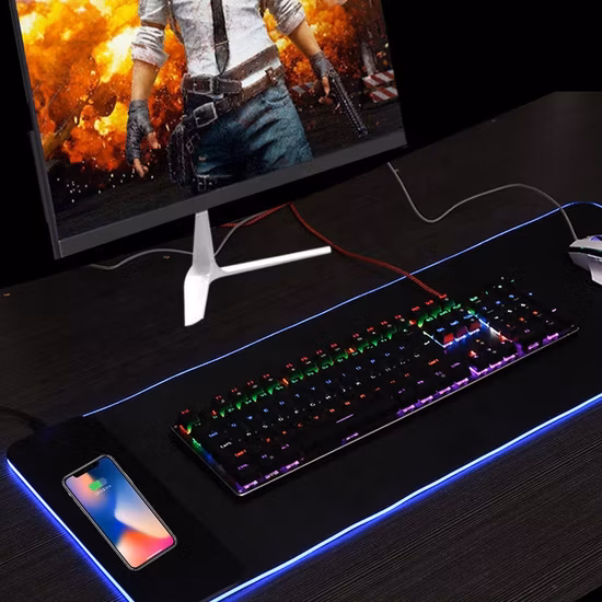 Tapete de teclado de carregamento sem fio rápido personalizado de 15 W RGB LED Light Gaming Mouse Pad com carregador sem fio Tapete de mesa